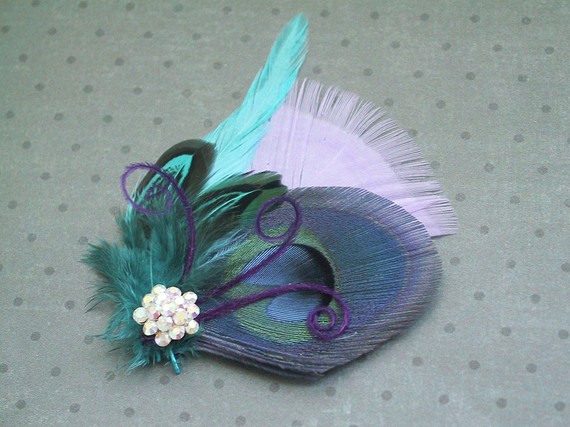 زفاف - Bridal Fascinator Head Piece, Feather Hair PIece, Wedding Hair Accessory, peacock feather hair clip, purple, blue, teal, aqua - LILAC DREAMS