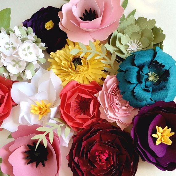 Hochzeit - Paper Flower Wall Decor, Large Paper Flower Backdrop, Paper Flower DIY Kit