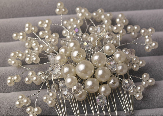 Wedding - Bridal hair comb, Pearl hair comb, Pearl hair accessory, Wedding headpiece