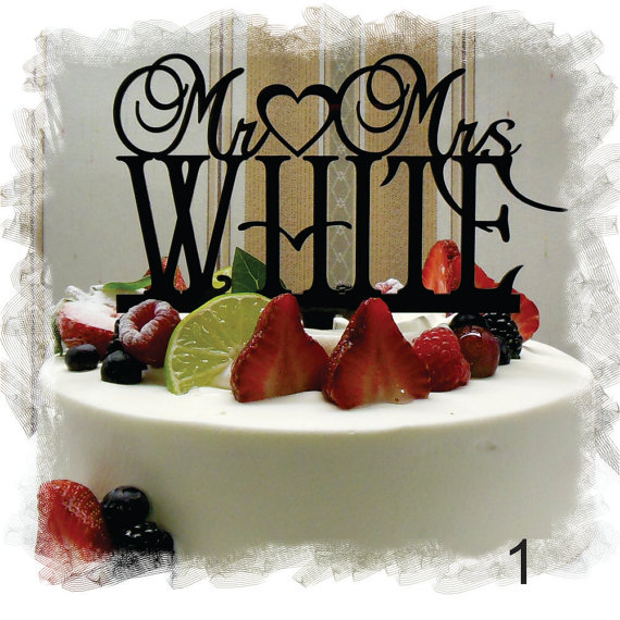 زفاف - Mr and Mrs Wedding Acrylic Monogram Cake Topper With Your Last (Family)Name - Personalized Wedding Cake Topper