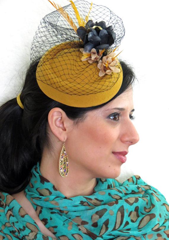زفاف - Fascinator yellow mustard felt tiara wedding hat with black veil WINTERLICIOUS YELLOW