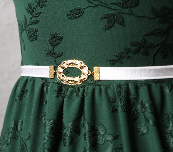 Свадьба - White Bridal Belt - Gold Wedding Belt - jeweled belt - Wedding Dress Belt - Wedding Gown Belt - Wedding Accessories - White Belt - skinny