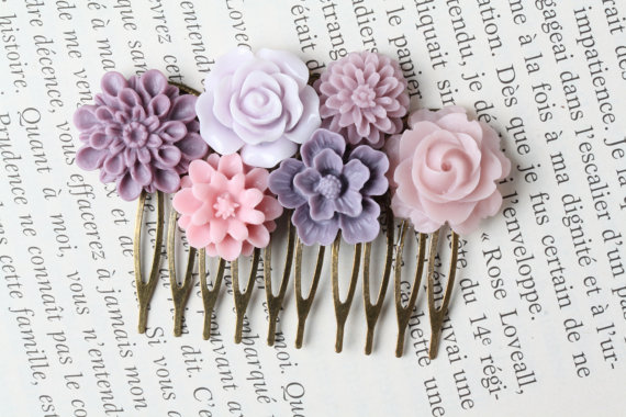 زفاف - Purple Flower Hair Comb, Purple Wedding Hair Accessories, Bridal Hair Comb, lilac, wedding accessories, made in Canada, shabby chic wedding