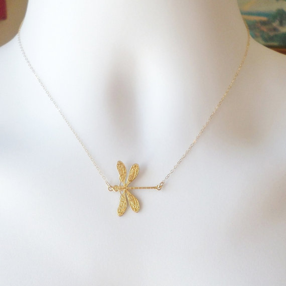 زفاف - Dragonfly Necklace - Gold Dragonfly Necklace - Nature Inspired Jewelry - Insect Necklace - Bug Necklace - Christmas Gifts - Animal Jewelry