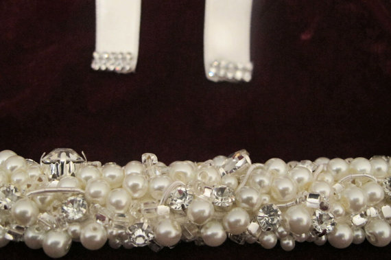 Mariage - Jeweled Belt Bridal Sash Pearl Rhinestone Wedding Hand Beaded Statement Sashes