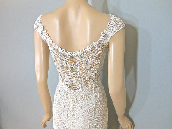 Wedding - Simple Lace WEDDING Dress, Victorian Wedding Dress, BOHO wedding Dress Sz Large