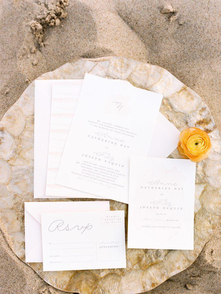 Mariage - Secret Beach Wedding Inspiration At Sleeping Bear Dunes