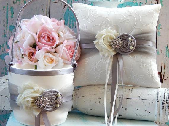 زفاف - Flower girl basket / Grey Flower girl basket / Ring bearer pillow / YOU DESIGN / Gray Flower girl basket and Ring bearer pillow set