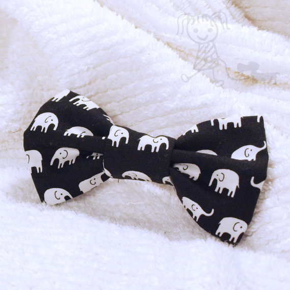 Mariage - Medium (4.5 inches x 3 inches) Snap-On Bowtie: Elephants on Parade