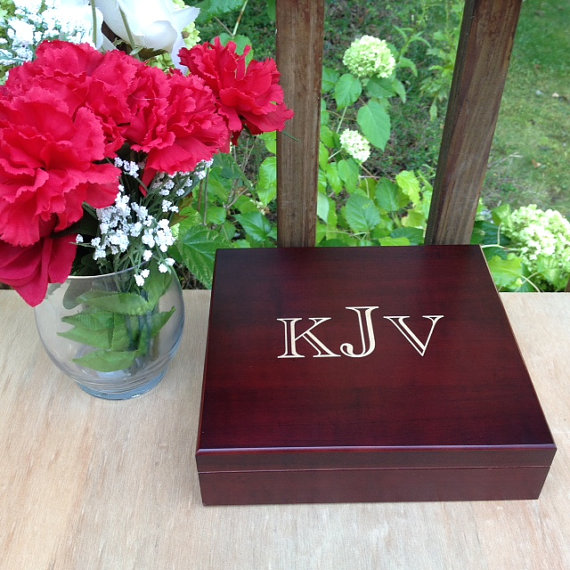 Hochzeit - Groomsmen Gift - Set of 3 Humidor Cigar Boxes - Personalized Laser Engraved Name or Monogram - Chateau Humidor in a Cherry Finish