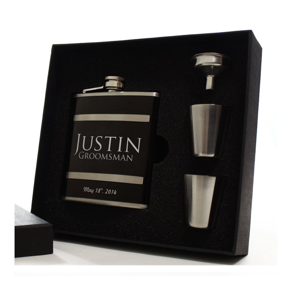زفاف - 7 - Flask Gift Sets for Groomsmen, Best Men and Ushers - Personalized Wedding Party Flask Gift Sets