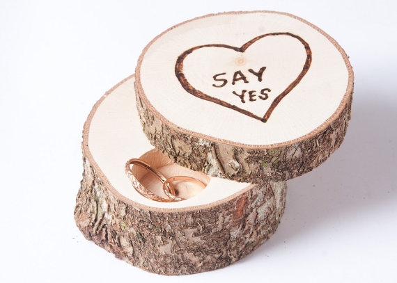 Свадьба - Ring box rustic, ring holder, ring bearer pillow, rustic wedding decoration, wood decor for rustic wedding