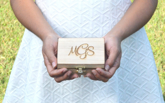 Wedding - Personalized wedding ring box- rustic wedding ring box, monogram ring box