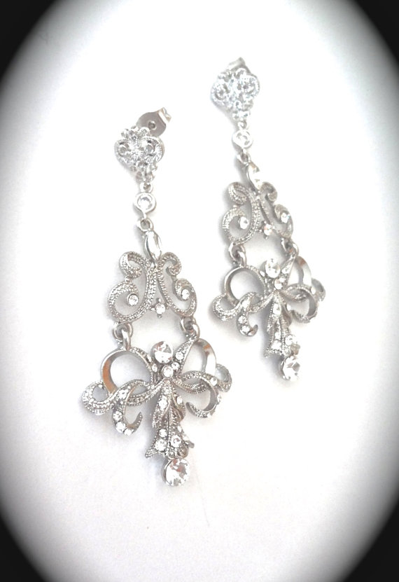 Hochzeit - Bridal jewelry - Brides earrings - Vintage style - Victorian feel - Crystals - Ribbon design - Chandelier Earrings - Feminine Jewelry -