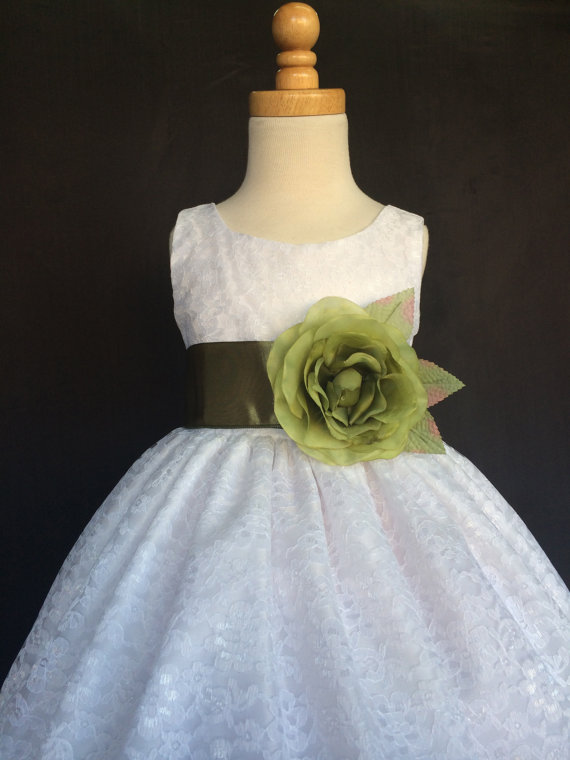Mariage - Flower Girl Dress Bridesmaid White Lace Dress