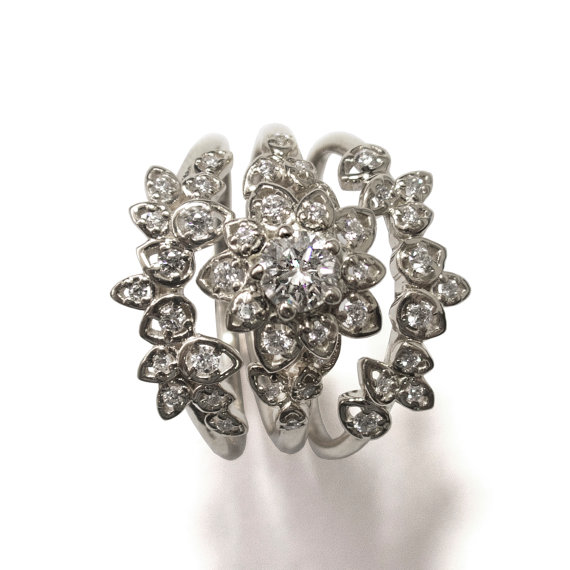 زفاف - Diamond Art Deco Petal Engagement Set - 18K White Gold and Diamond engagement ring, leaf ring, flower ring, antique, vintage, Wedding Set