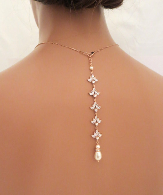 زفاف - Rose Gold Bridal Backdrop necklace, Wedding back drop necklace, Rose gold Bridal necklace, Wedding jewelry, Crystal pearl necklace, EMMA