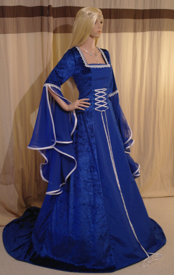 Hochzeit - Medieval handfasting dress wedding renaissance royal blue custom made