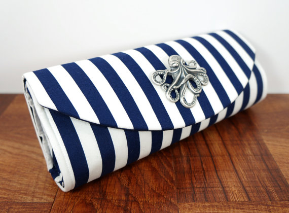 Hochzeit - Navy blue clutch, blue and white striped clutch, nautical clutch purse with silver octopus. Nautical wedding