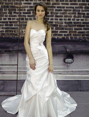 Свадьба - Strapless Wedding Dress Inspiration