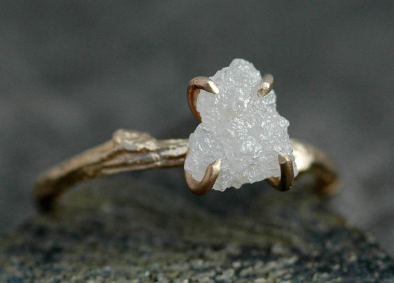 زفاف - Rough Diamond and 14k Gold Branch Ring- Twig Band, Custom Made Wedding or Engagement Ring in Yellow, White, or Rose Gold