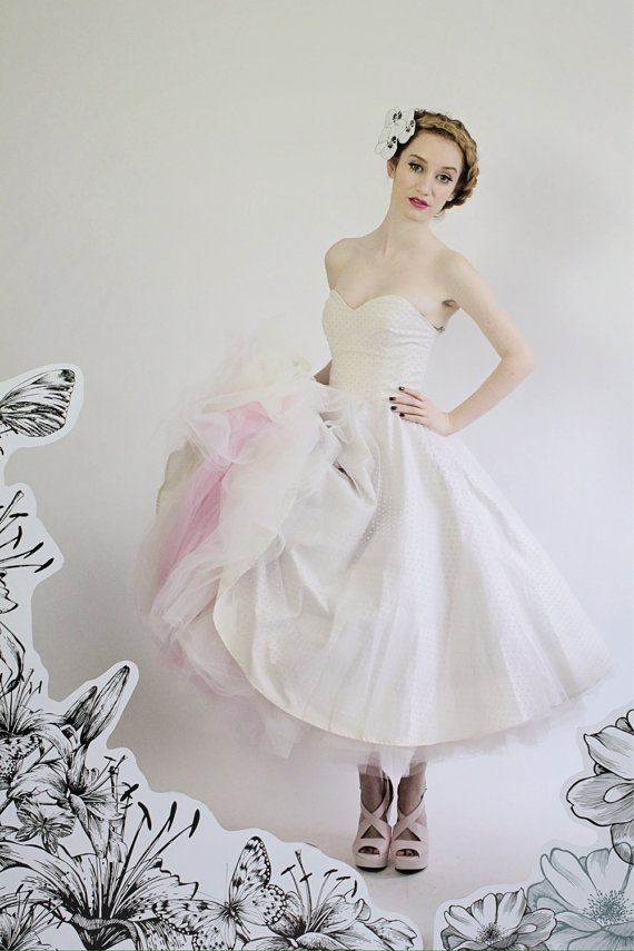 Mariage - Pink Swiss Dot Wedding DressTulle Sweetheart "Hey Jenni" Dress Rockabilly Vintage Style