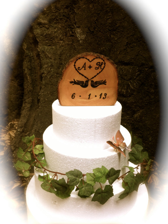 Mariage - rustic wedding cake topper wooden love birds country