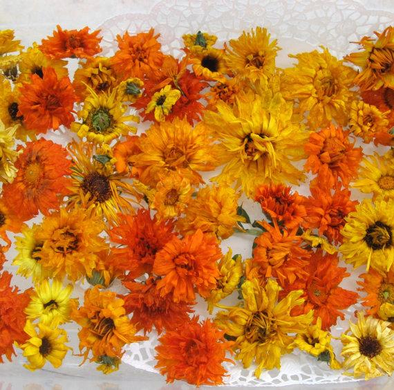Hochzeit - Dried Calendula Flowers, Real Flowers, Dry Flowers, Flowers,  Crafting, 100 Flowers, Wedding Decorations, Decor, Petals, wedding Confetti