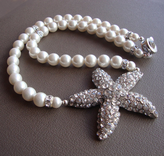 زفاف - Bridal Starfish Necklace with Swarovski pearls, Bridal Jewelry, Bridesmaids Jewelry, Bridesmaids Gift, Beach Wedding,Bridesmaids Accessories