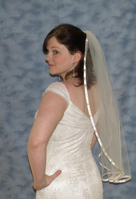 Свадьба - Wedding veil - 30 inch waist length wedding veil with satin ribbon trim