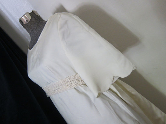 Mariage - English wedding DRESS 1960s COUTURE Ivory grosgrain M/L