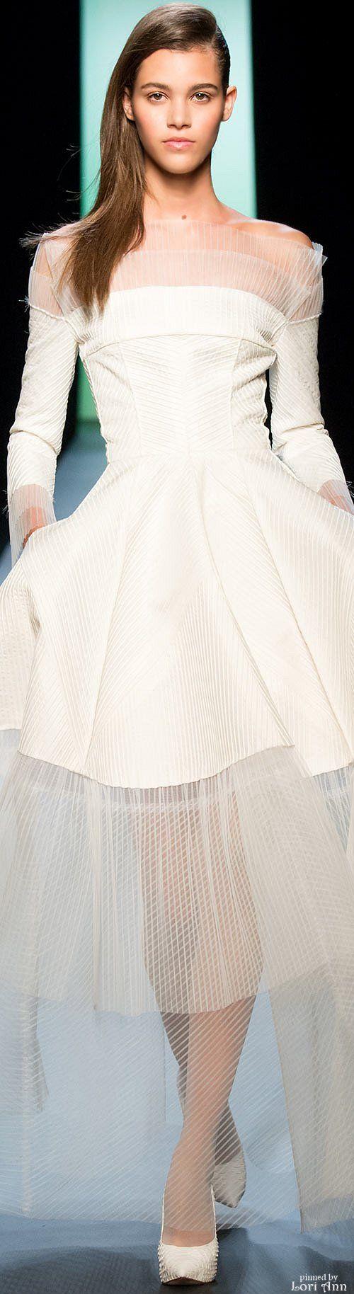 زفاف - Jean Paul Gaultier Spring 2015 Couture Fashion Show: Runway Review
