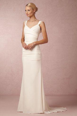 Свадьба - Short Sleeved/Cap Sleeved/Off The Shoulder Sleeves Wedding Gown Inspiration