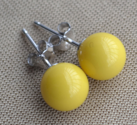 زفاف - yellow pearl earrings,Glass Pearl earrings,8mm yellow pearl earrings,round pearl stud earrings,bridesmaid earrings,wedding Jewelry