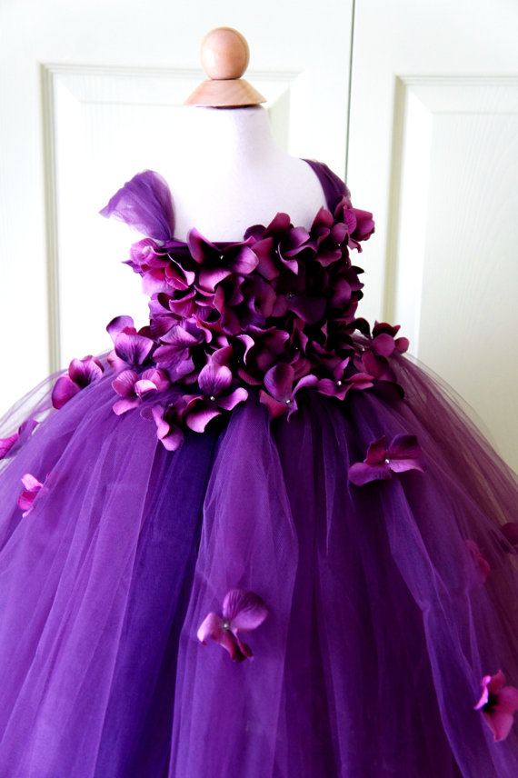 Hochzeit - Flower Girl Dress, Tutu Dress, Photo Prop, Purple Flower Dress, Flower Top, Cascading Flowers, Tutu Dress