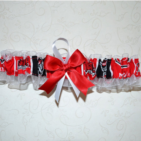 Mariage - Wedding Toss Garter Handmade with North Carolina State University Wolfpack fabric FLWM