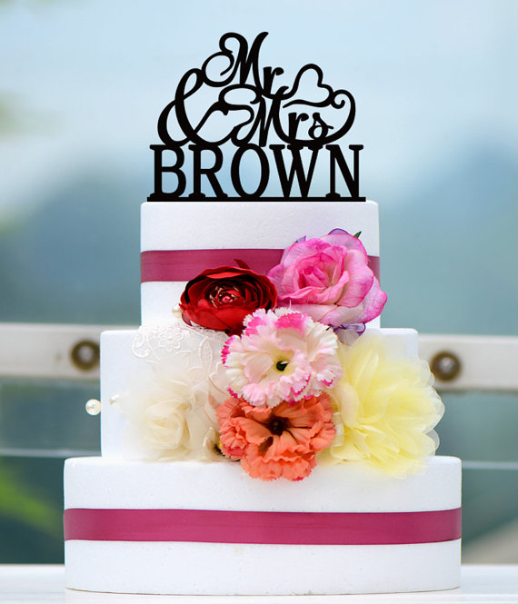 Hochzeit - Wedding Cake Topper Monogram Mr and Mrs cake Topper Design Personalized with YOUR Last Name 044