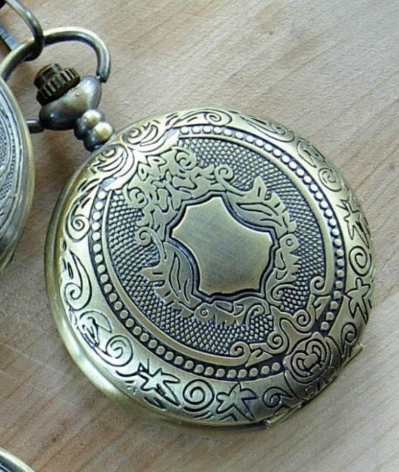 Свадьба - Gold Bronze Pocket Watch with Chain Personalized Engravable Groomsmen Gift Wedding Pocketwatch