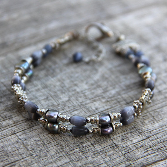 زفاف - Layered double strand gray pearl beaded Bracelet Bridesmaids gifts Free US Shipping handmade Anni designs