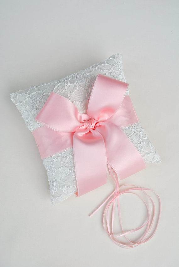 زفاف - Pink and Ivory Ring Bearer Pillow - Pink and Ivory Alencon Lace Ring Bearer Pillow