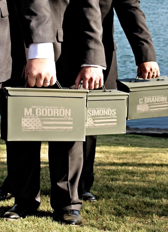 زفاف - Best Man Gift - Engraved Ammo Box Personalized with Name and Title, Groomsmen Gifts, Wedding Officiant Gift