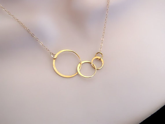 dainty mothers necklace