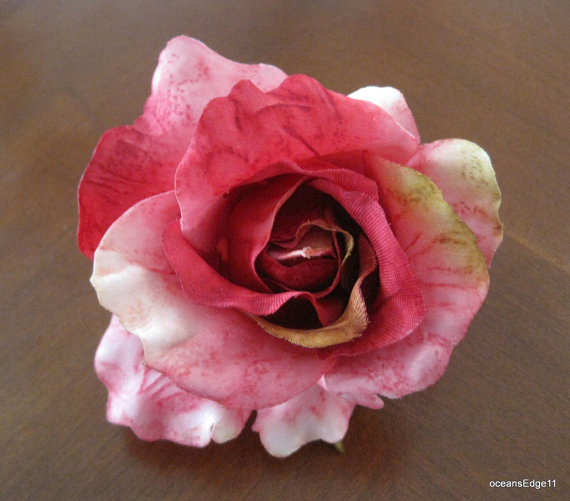 زفاف - Fuchsia Pink Sage Poly Silk Flower Rose Brooch Pin