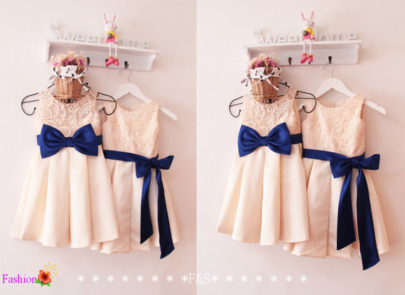 زفاف - Lace Flower Girl Dress, Lovely Bow Flower Girl Dress,Girl's Birthday Dress,Wedding Flower Girl Dresses,Flower Girl Dress Custom