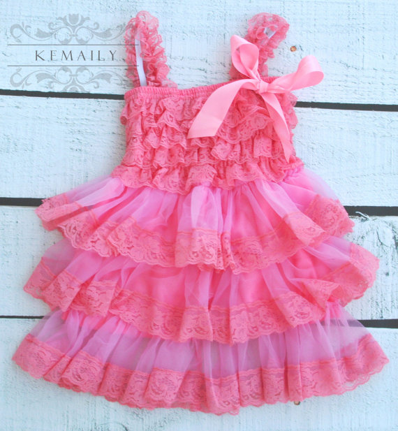 Свадьба - Vintage Coral Lace Dress - Girls - Photo Shoot - Baby Lace Dress - Party - Celebration - Flower Girl Dress - Lace Girls Dress