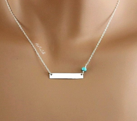 Mariage - Silver Bar necklace, Personalized Monogram Horizontal necklace, Initial bar pendant, bridesmaids gift idea, Name plate and birthstone