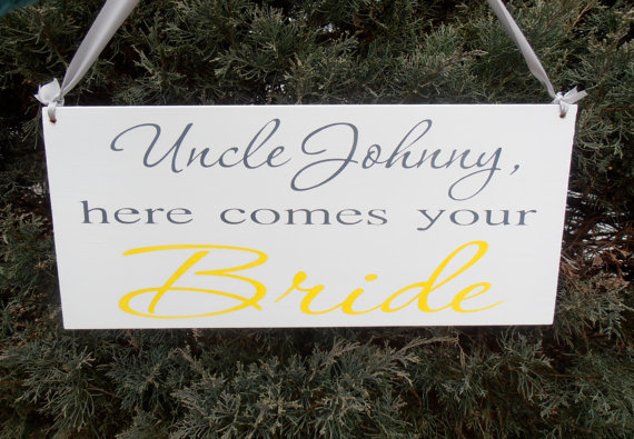 زفاف - Uncle here comes your bride Wood Sign Decoration Here comes the bride sign Ring bearer Flower girl