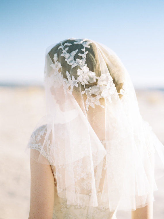 زفاف - Wedding Veil, Bridal Veil, Floral Veil, Short Veil, Elbow Length veil, Ivory, Blusher Veil - Style 406