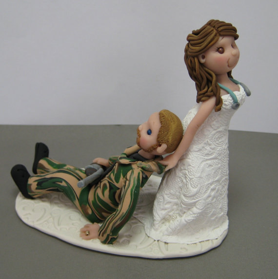 Свадьба - DEPOSIT for Custom made Polymer Clay Wedding Cake Topper