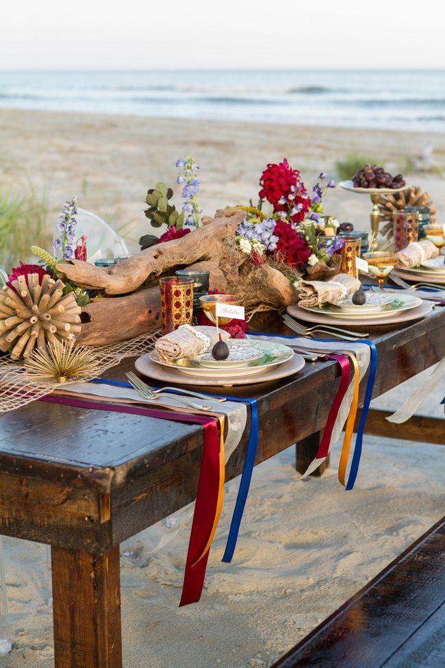 Mariage - Jewel Toned Beach Wedding Inspiration